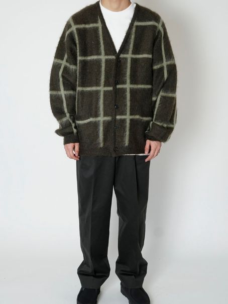 UNIVERSAL PRODUCTS - ジャガードチェックカーディガン - JACQUARD CHECK CARDIGAN BLACK |  ADDICT WEB SHOP