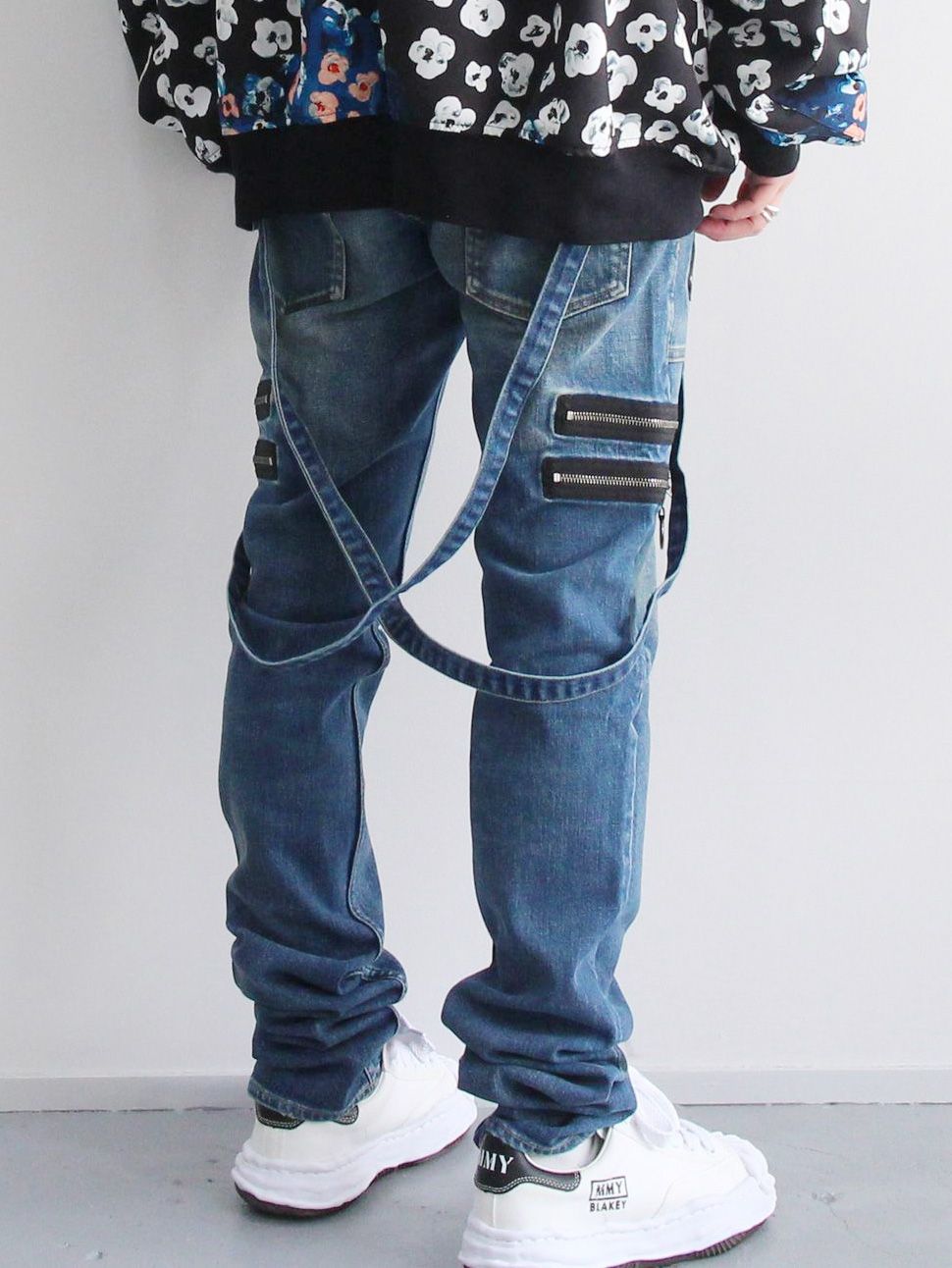 KIDILL - スキニージップ ストラップデニムパンツ - SKINNY ZIP & STRAPS DENIM PANTS - DISTRESSED  DENIM BLACK | ADDICT WEB SHOP