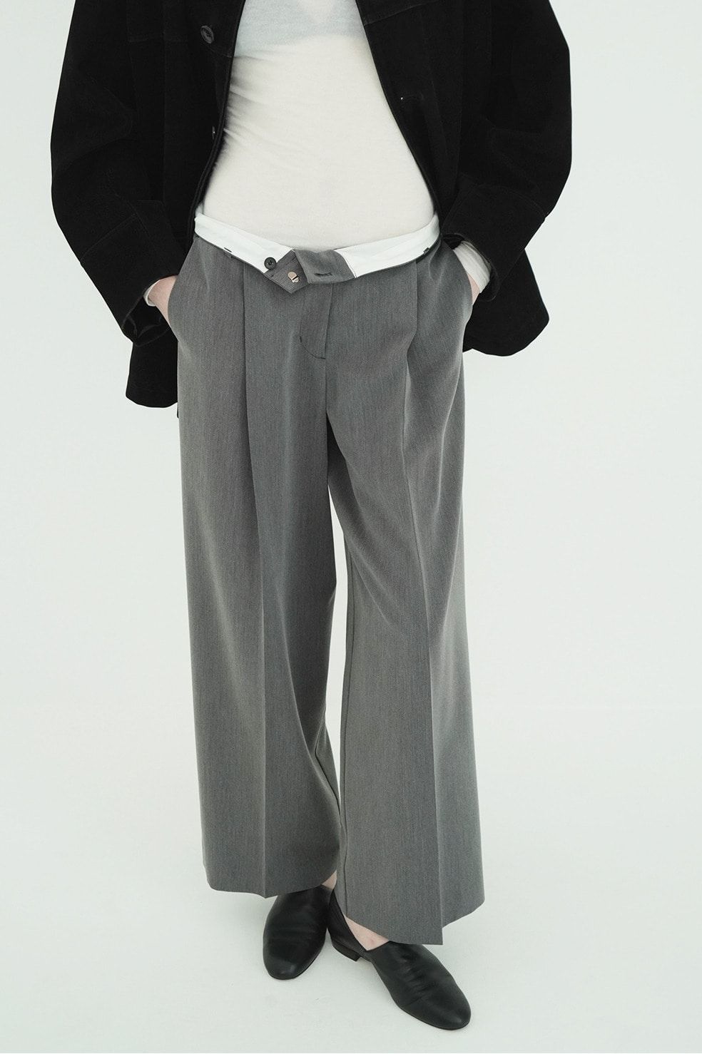 ローウエストタックルーズスラックス -  LOW WAIST TUCKED LOOSE SLACKS(GREY)