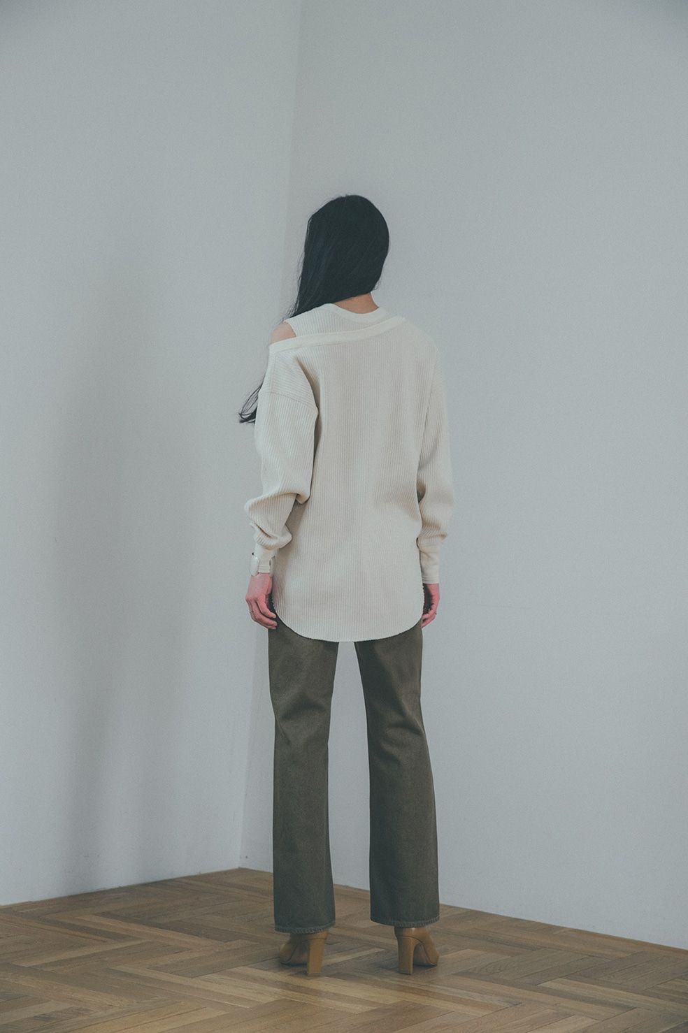 カラーダイブーツカットデニム -  COLOR DYE BOOTS CUT DENIM - BROWN