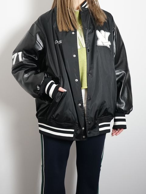 ”NOUNLESSらしいスクール感” 24SS新作レイヤードスタイル
