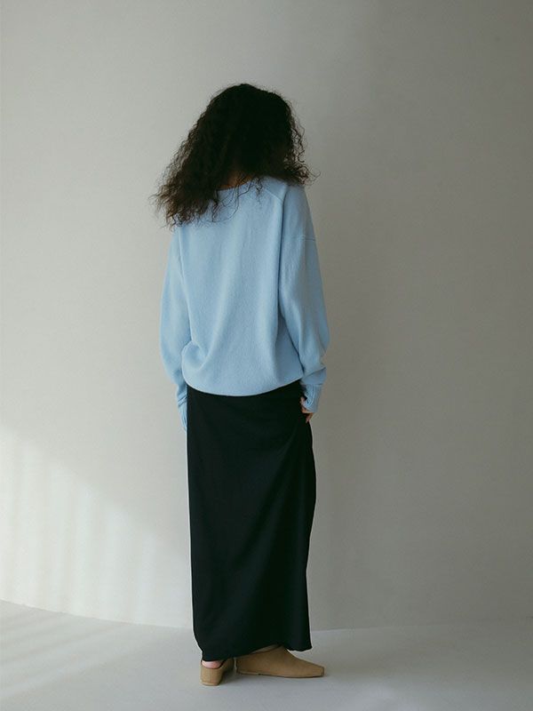 Vネックカシミヤニットプルオーバー - BLUE