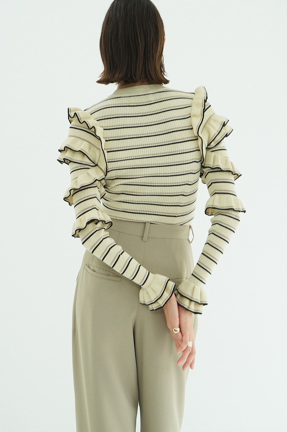 フリルスリーブニットトップス - FRILL SLEEVE KNIT TOPS (BORDER)