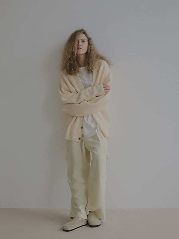 バックサテンリラクシーカーゴパンツ (GREIGE)