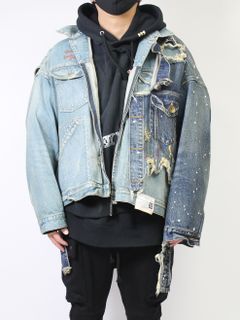 ギミックの効いたミハラヤスヒロの最新コーデ