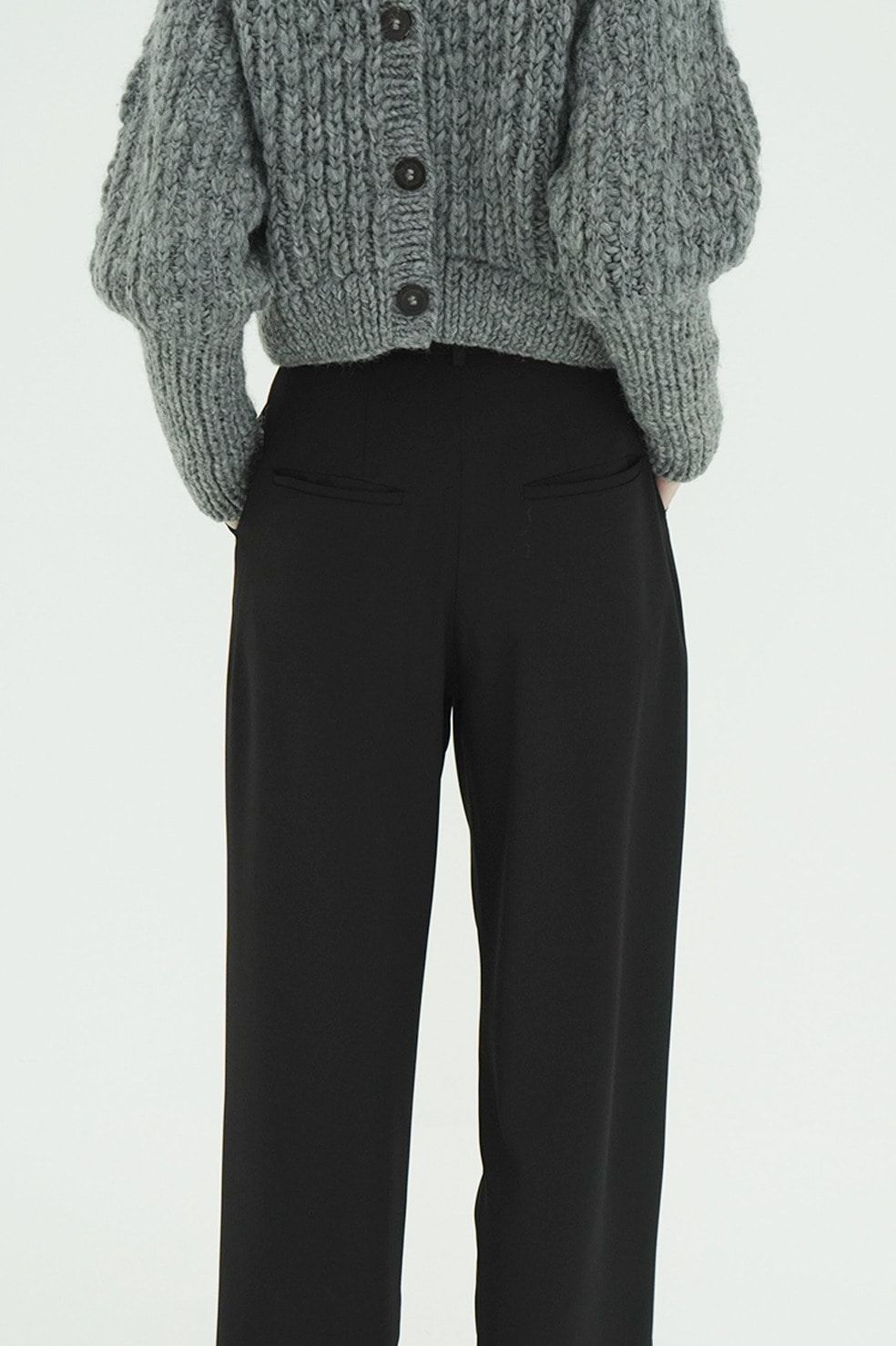 【26AW】ベーシックタックパンツ - BASIC TUCK PANTS (BLACK)