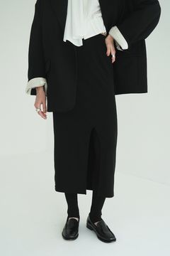 ストレートスカート + レギンスパンツ | SMOOTH TOUCH LEGGINGS SET TIGHT SKIRT (BLACK)