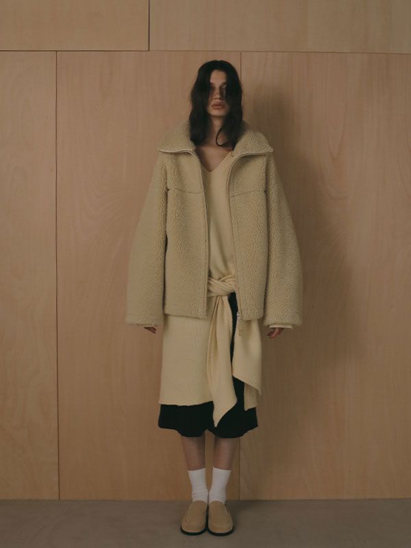 リバーシブルボアブルゾン  (BEIGE)