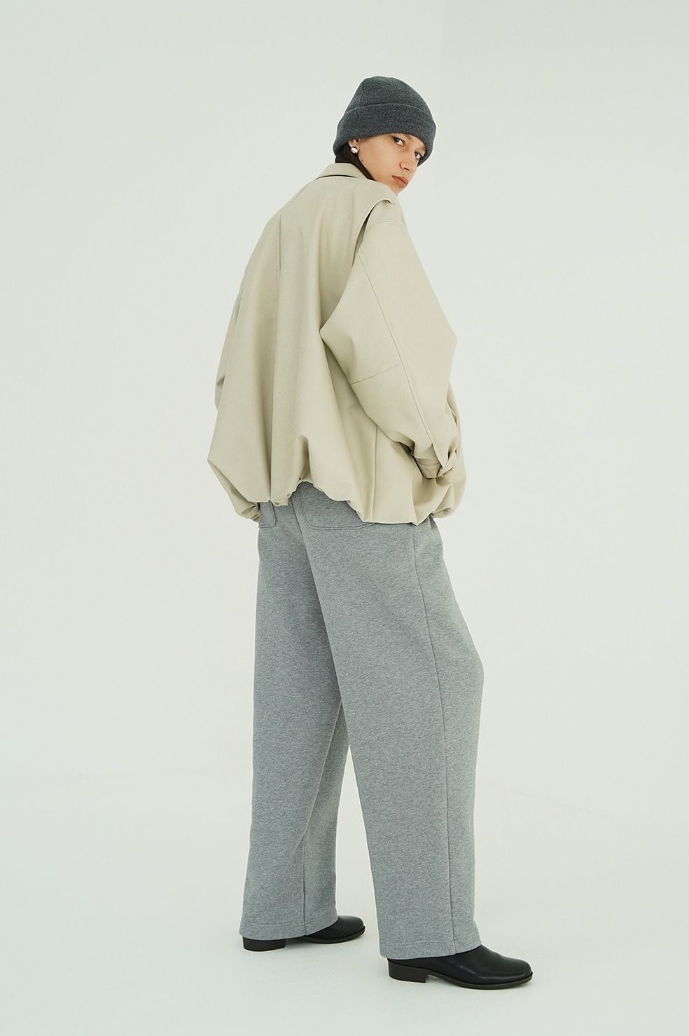 フェイクレザーバルーンジャケット - FAKE LEATHER BALLOON JACKET IVORY
