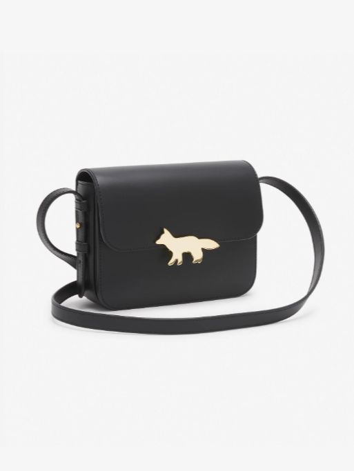 Maison Kitsune スニーカー 〜ナヨン（TWICE）さん着用〜 Maison Kitsune スニーカー 〜ナヨン（TWICE）さん着用