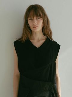 ノースリーブカシミヤニットPO - BLACK