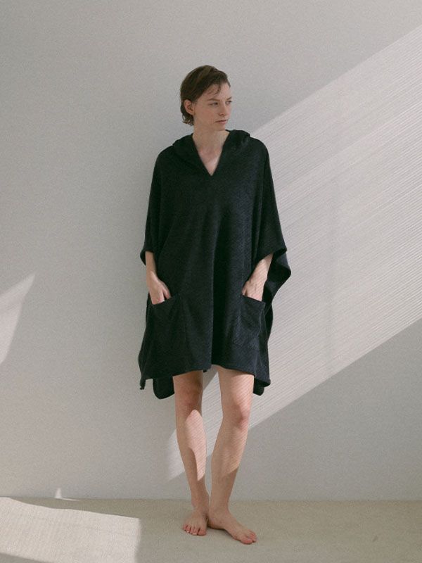 フェードパイルフードポンチョ (NAVY)