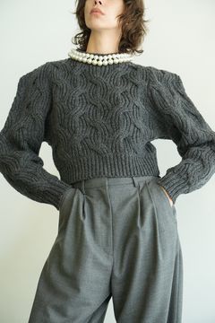 パール ニットトップス - PEARL NECK KNIT TOPS - GREY