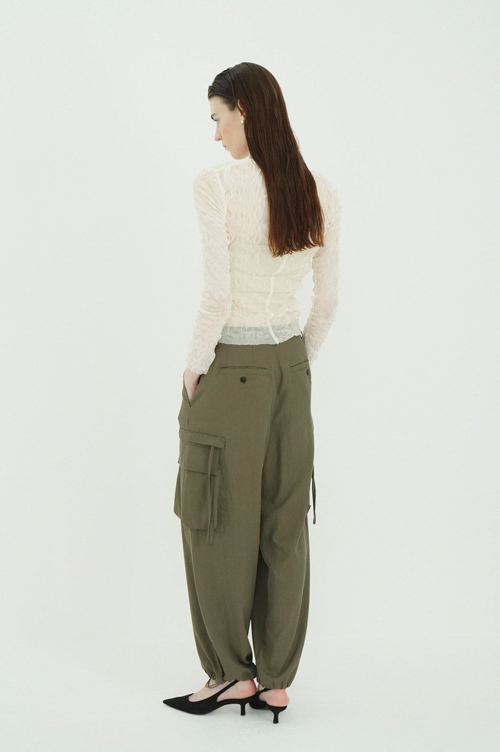 カーゴパンツ - LOW WAIST POCKET CARGO PANTS (KHAKI)