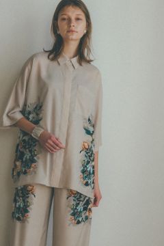 パネルフラワーシャツ -  PANEL FLOWER SHIRT IVORY