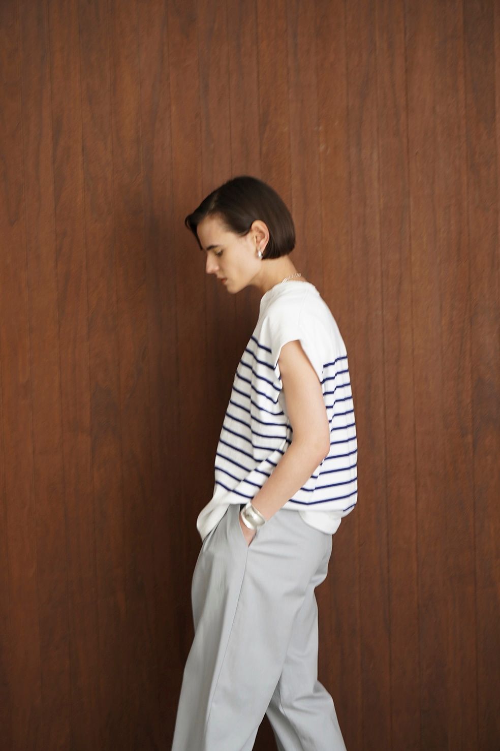 ワイド ヘンリー ネック ノースリーブ トップス - WIDE HENLEY NECK N/S BORDER TOPS - WHITE