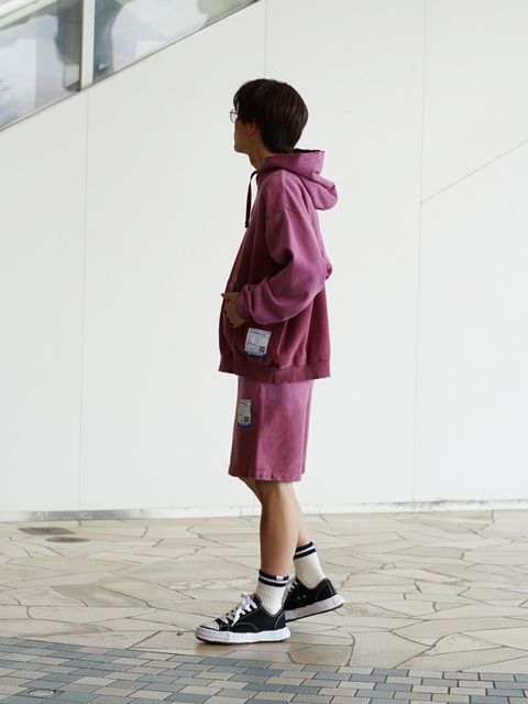 ”サンフェード加工が映える ”MMYのスウェットセットアップ