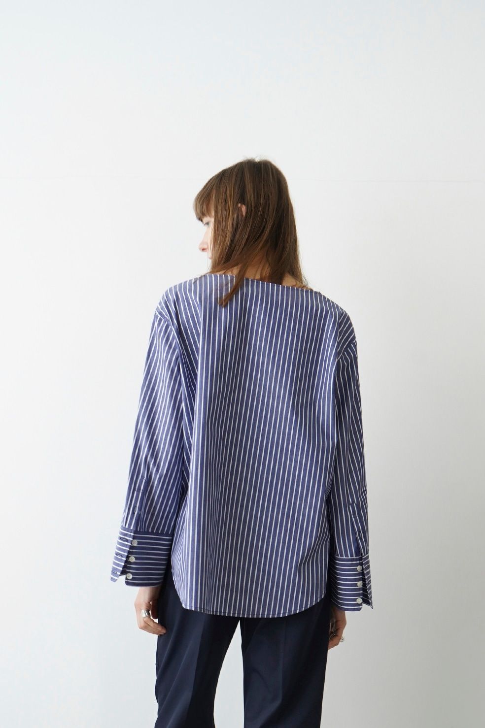 CLANE DECOLLETE LINE BLOUSE STRIPE | fitwellbathfitting.com