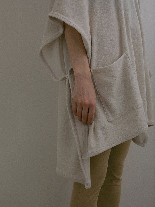 フェードパイルフードポンチョ (GREIGE)