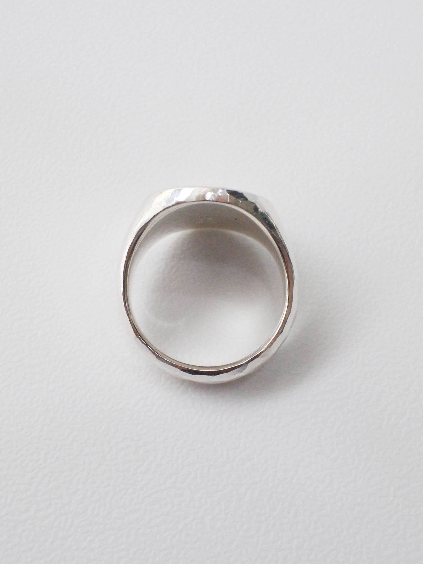 WERKSTATT:MUNCHEN - シグネット リング - signet ring oval hammered