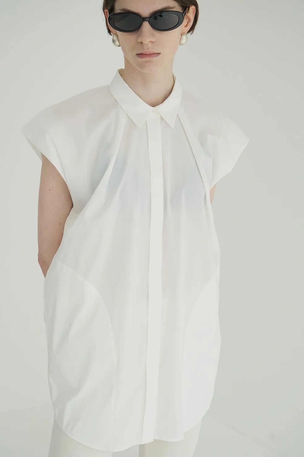 ニュアンス ショルダーロングシャツ - NUANCE SHOULDER OVER SHIRTS - WHITE