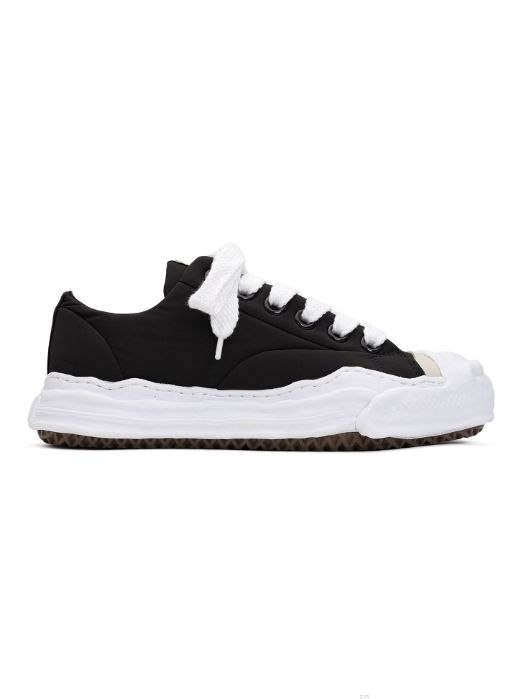 ハンク オリジナルソール スニーカー /  "HANK" OG Sole Nylon Puffer Low-top Sneaker BLACK