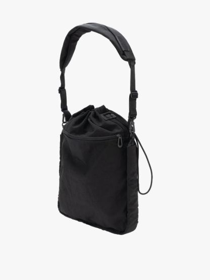 Uva Carbon Black | ドローストリングショルダーバッグ