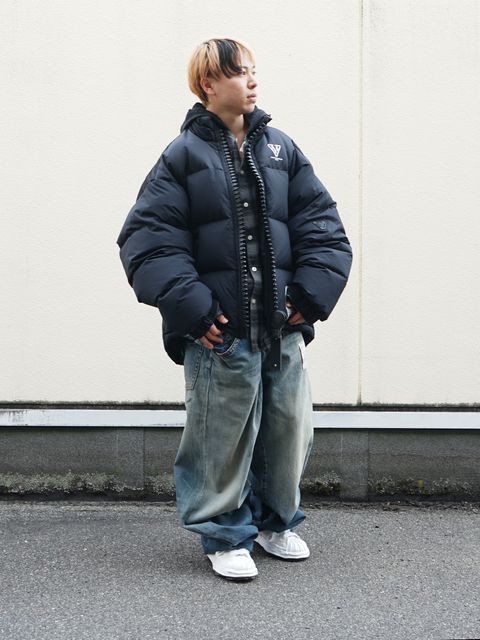 Maison MIHARA YASUHIRO｜ボリュームダウンとワイドデニムで作るモードカジュアル