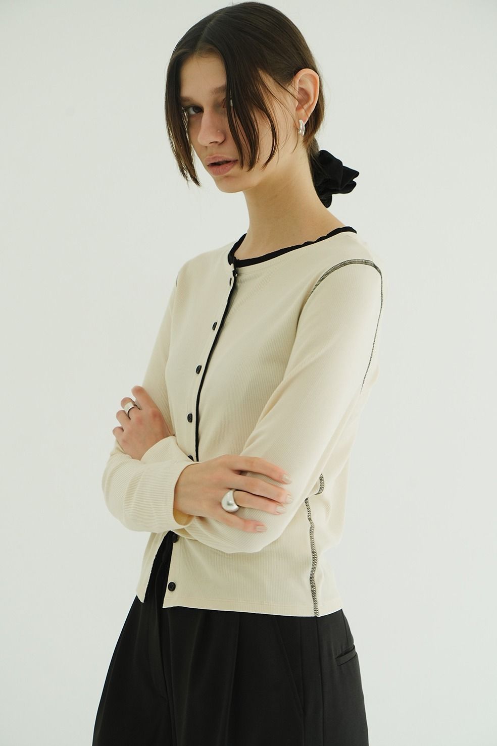 バイカラーカーディガン | W FACE BICOLOR CARDIGAN (IVORY)