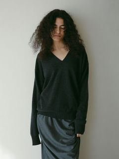 Vネックカシミヤニットプルオーバー GREY レディース リラックス スタイル