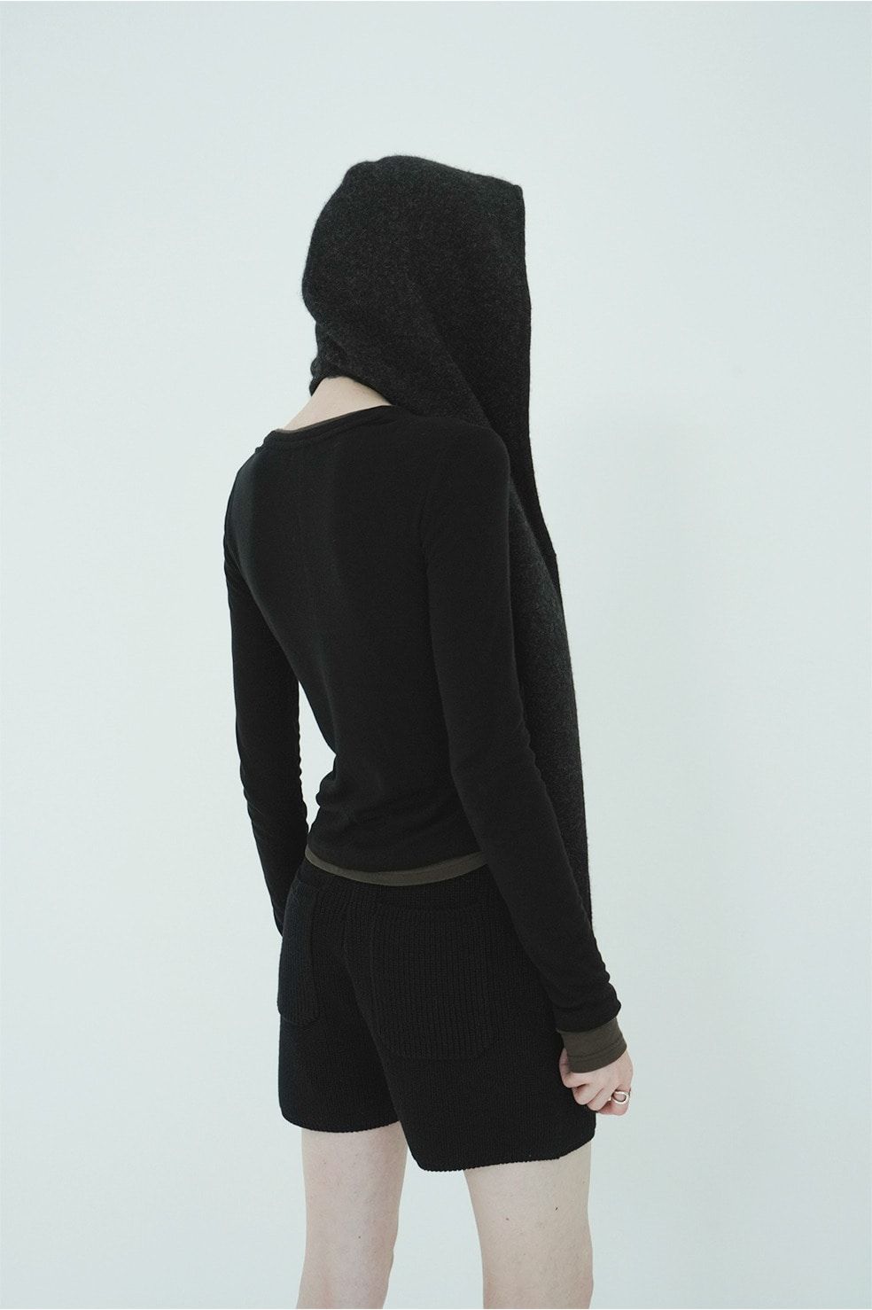 ソフトシアーレイヤードトップス - SOFT SHEER LAYERED TOPS(BLACK)