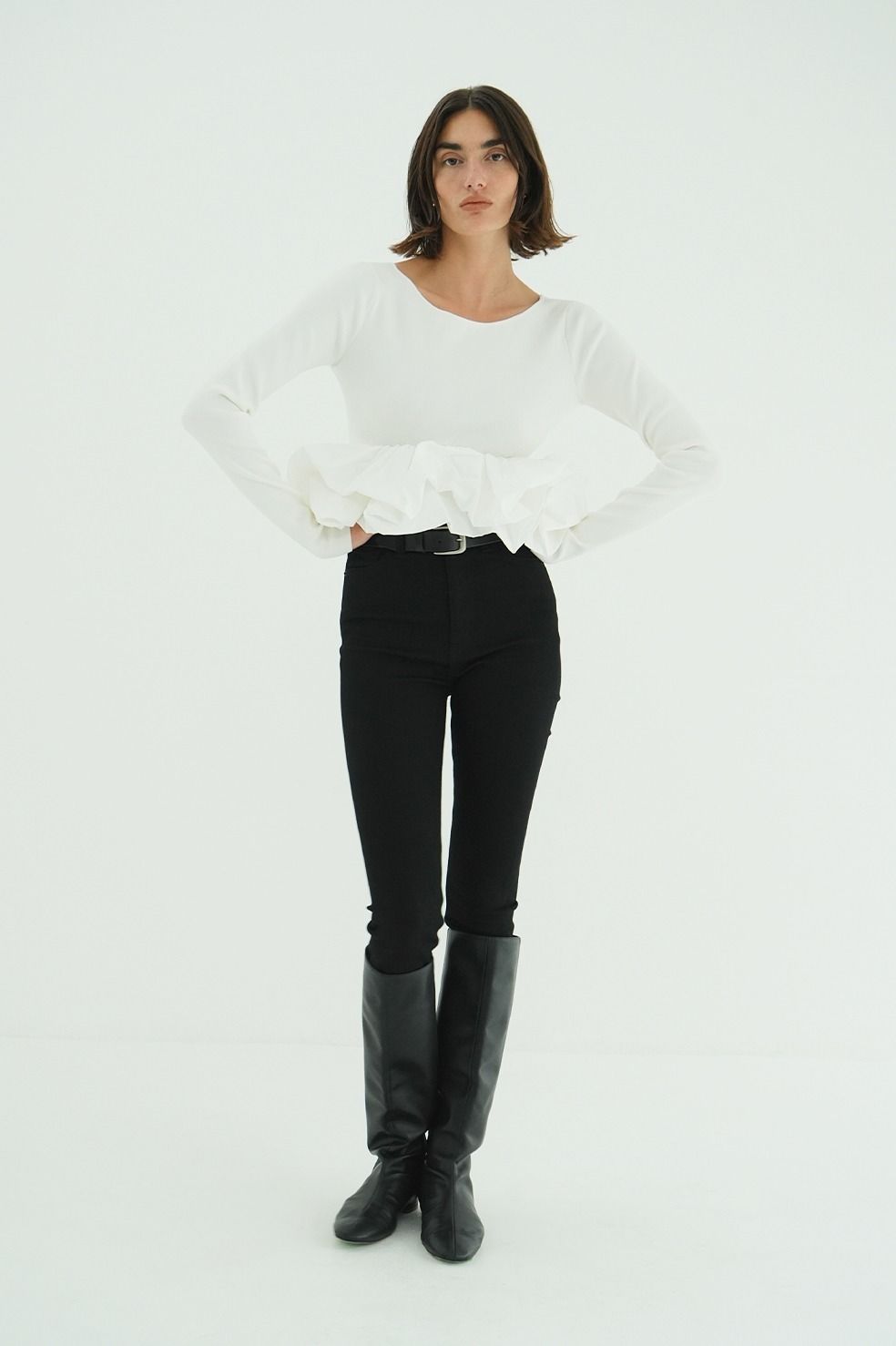 バルーンニットトップス - W BALLOON SHORT KNIT TOPS (WHITE)