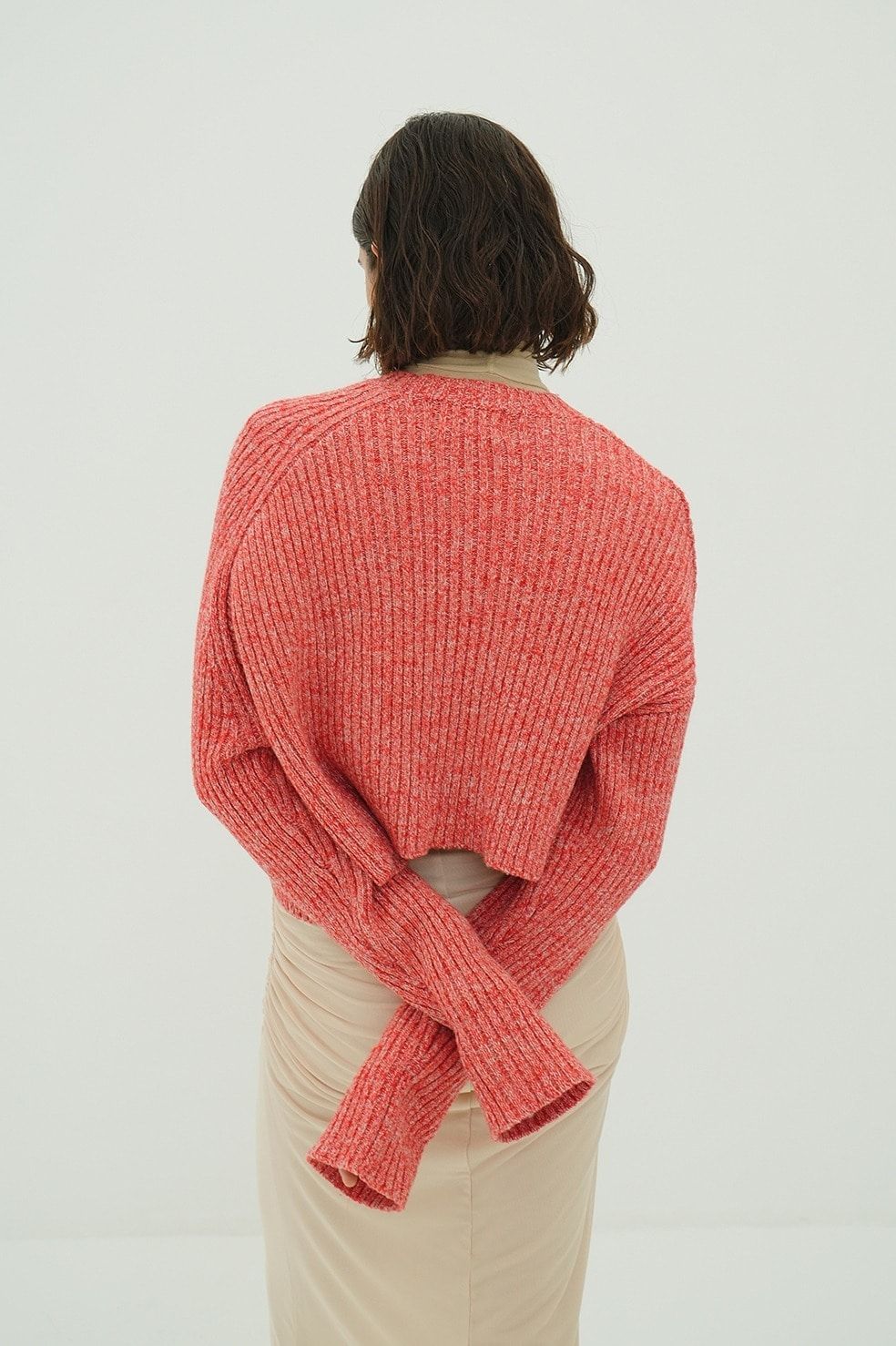 アシンメトリーショートニットトップス -  ASYMMETRY WIDE SHORT KNIT TOPS (RED)
