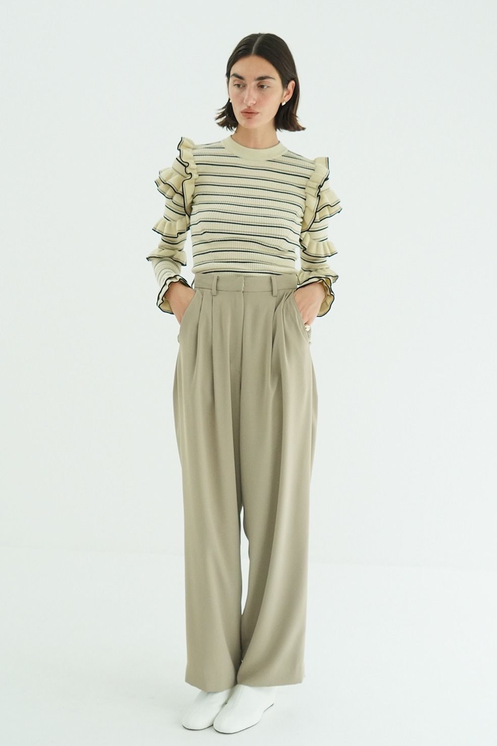 フリルスリーブニットトップス - FRILL SLEEVE KNIT TOPS (BORDER)