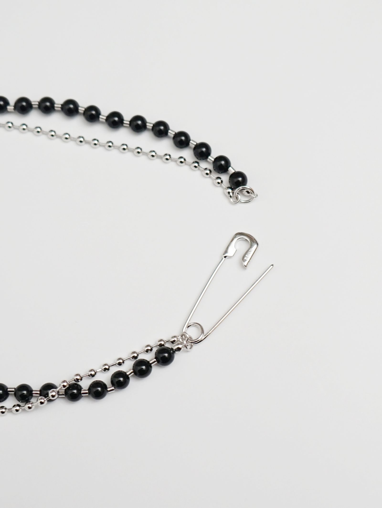 Safety Pin Necklace - セーフティピン ネックレス - BLACK