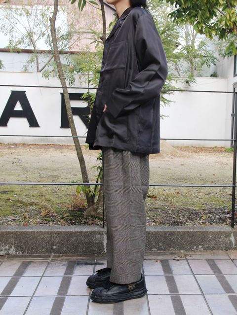 "肌触りの良い生地感"SEVEN BY SEVENの新作コーディネート