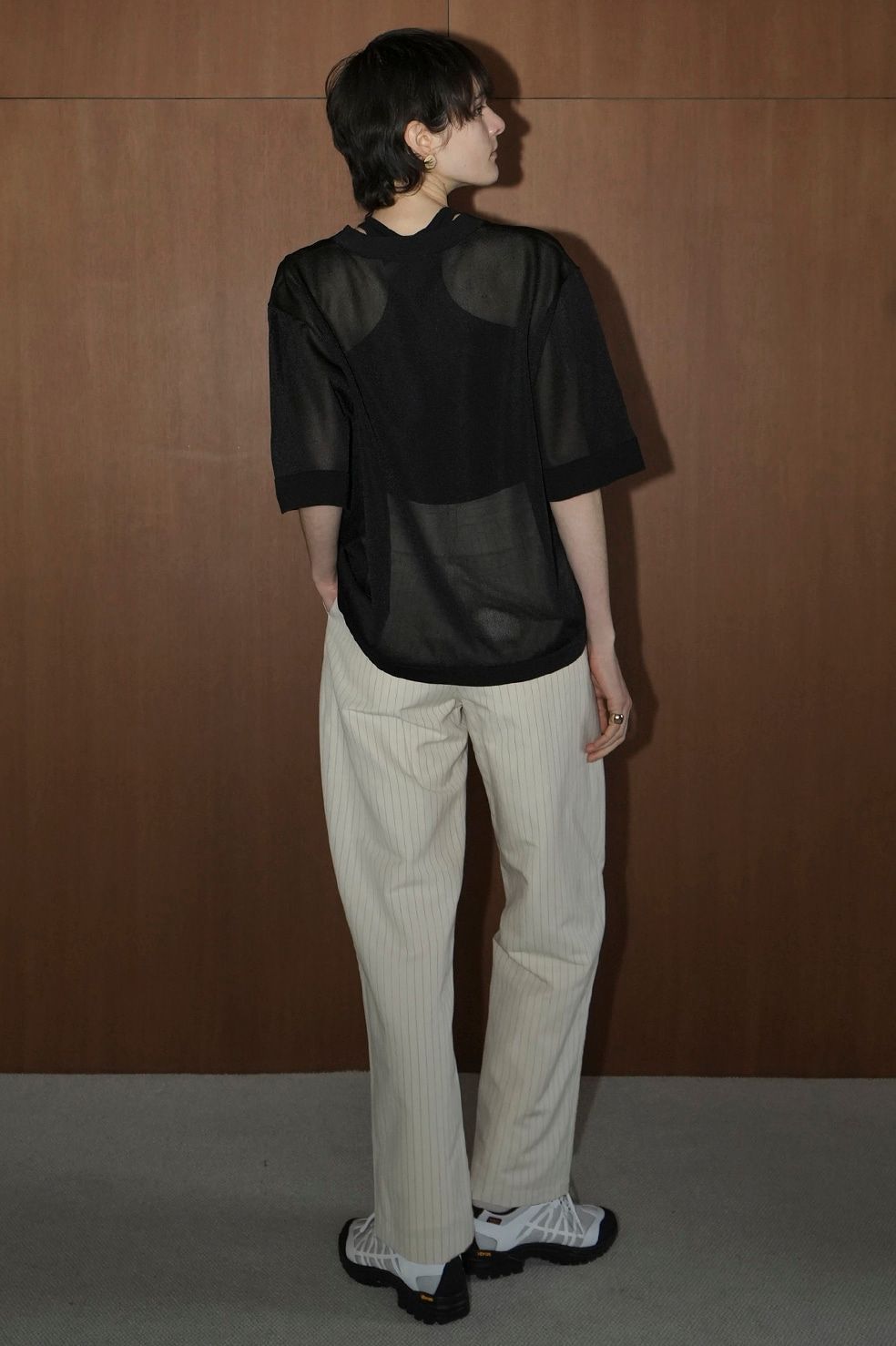 シアー ブイネック ニットトップス -  SHEER VNECK KNIT TOPS - BLACK