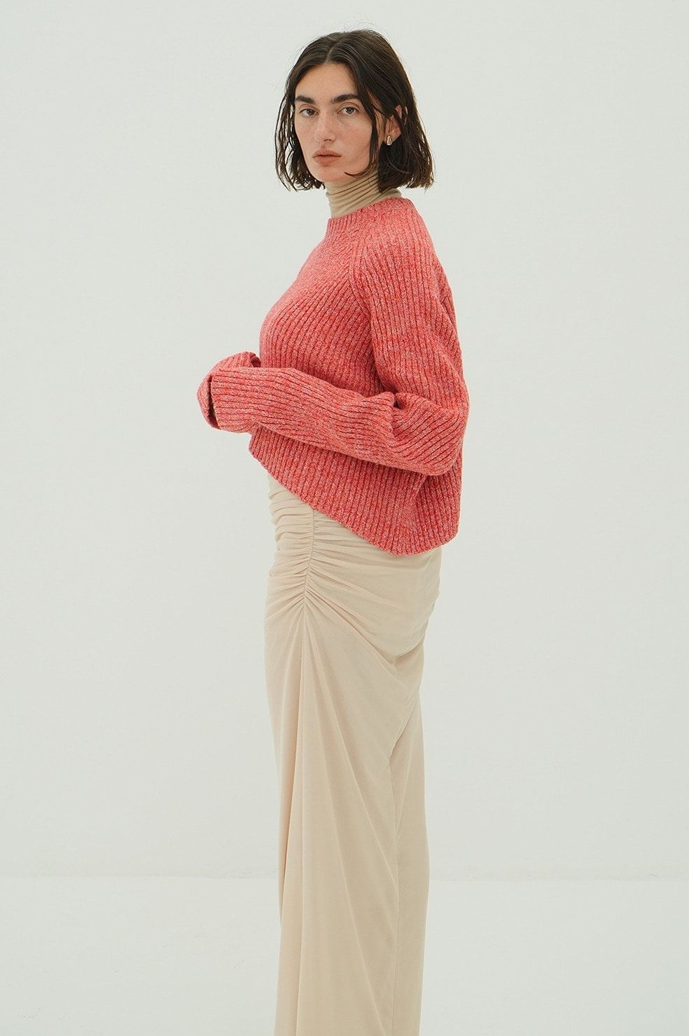 アシンメトリーショートニットトップス -  ASYMMETRY WIDE SHORT KNIT TOPS (RED)