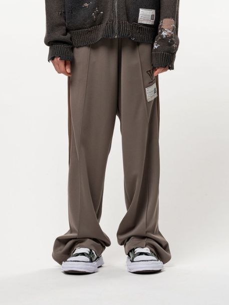フォールデッド トラックパンツ - Folded Track Pants （BEIGE)