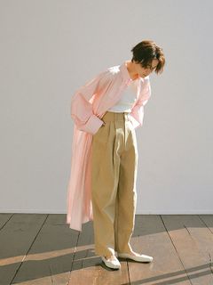 ハイウエストタックパンツ - BEIGE