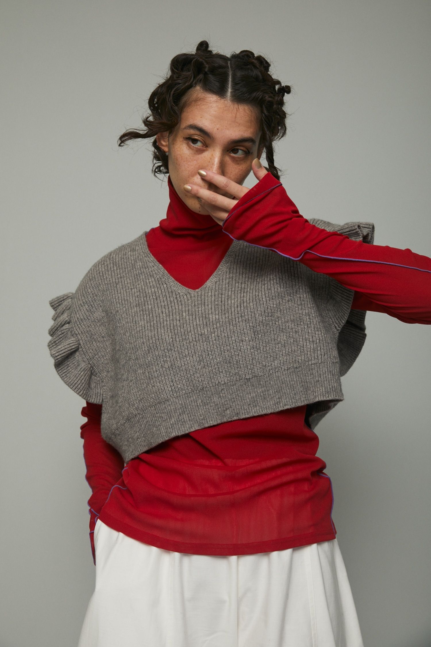 レイヤード フリル トップス  - Layered frill tops - T-GREY