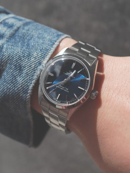 VAGUE WATCH×universal products 腕時計 数量限定】ミニマルで美しい。UNIVERSAL PRODUCTS × VAGUE WATCH
