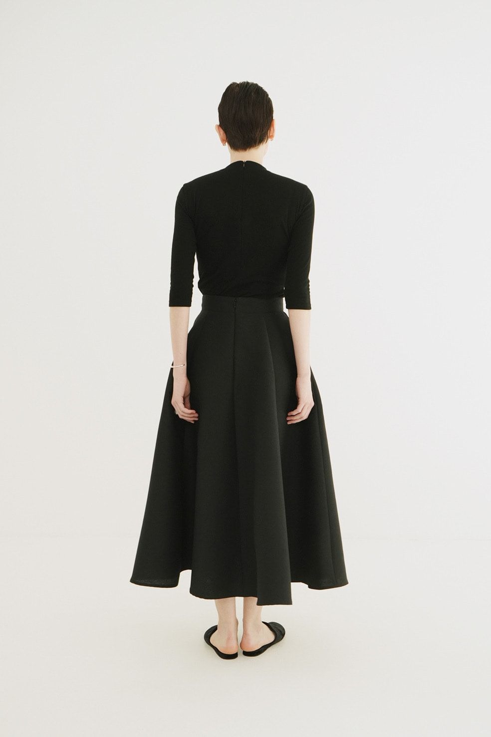 ボリュームフレアスカート -  VOLUME FLARE SKIRT (BLACK)