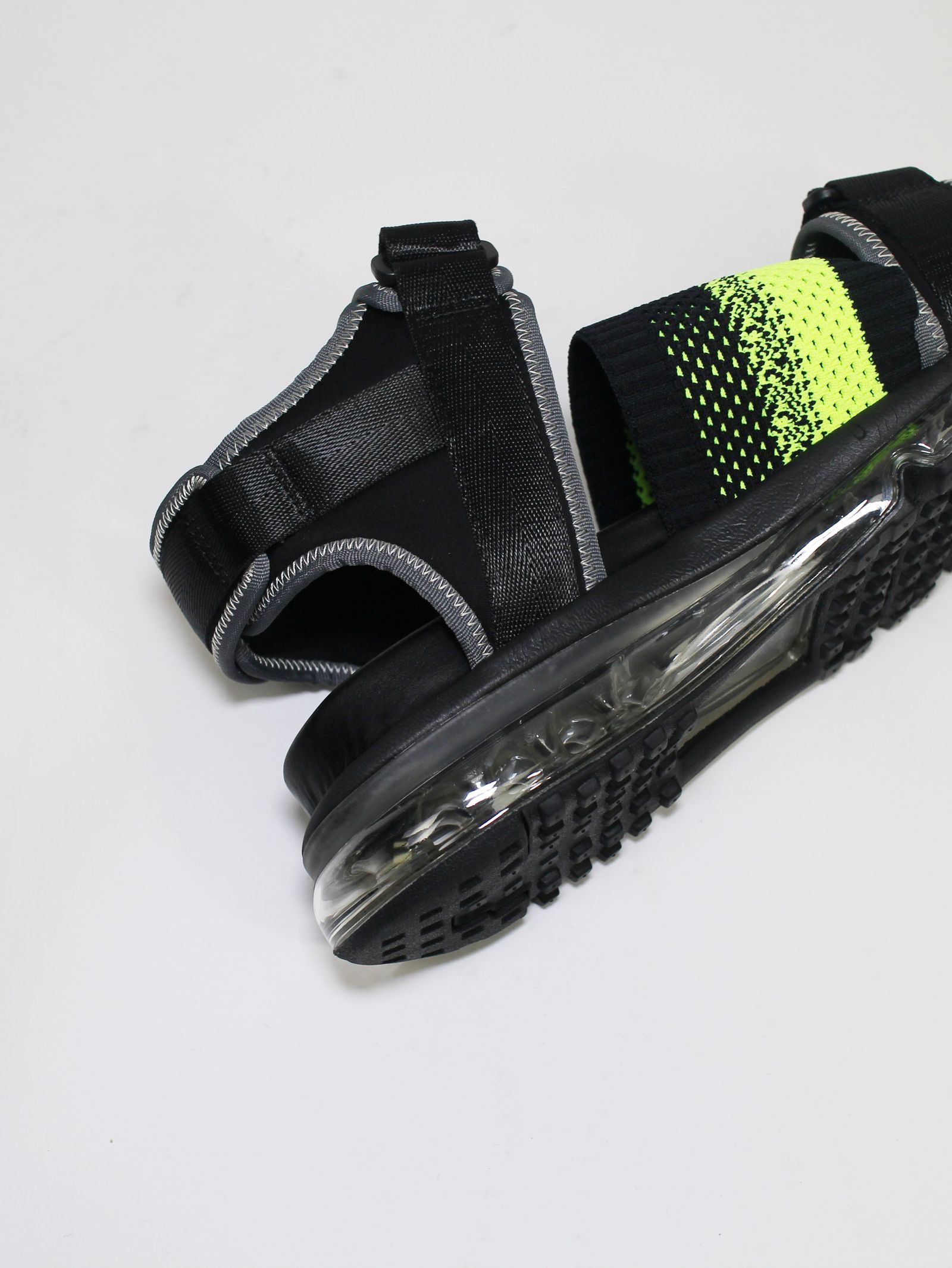 エアソールサンダル - AIR SOLE SANDAL