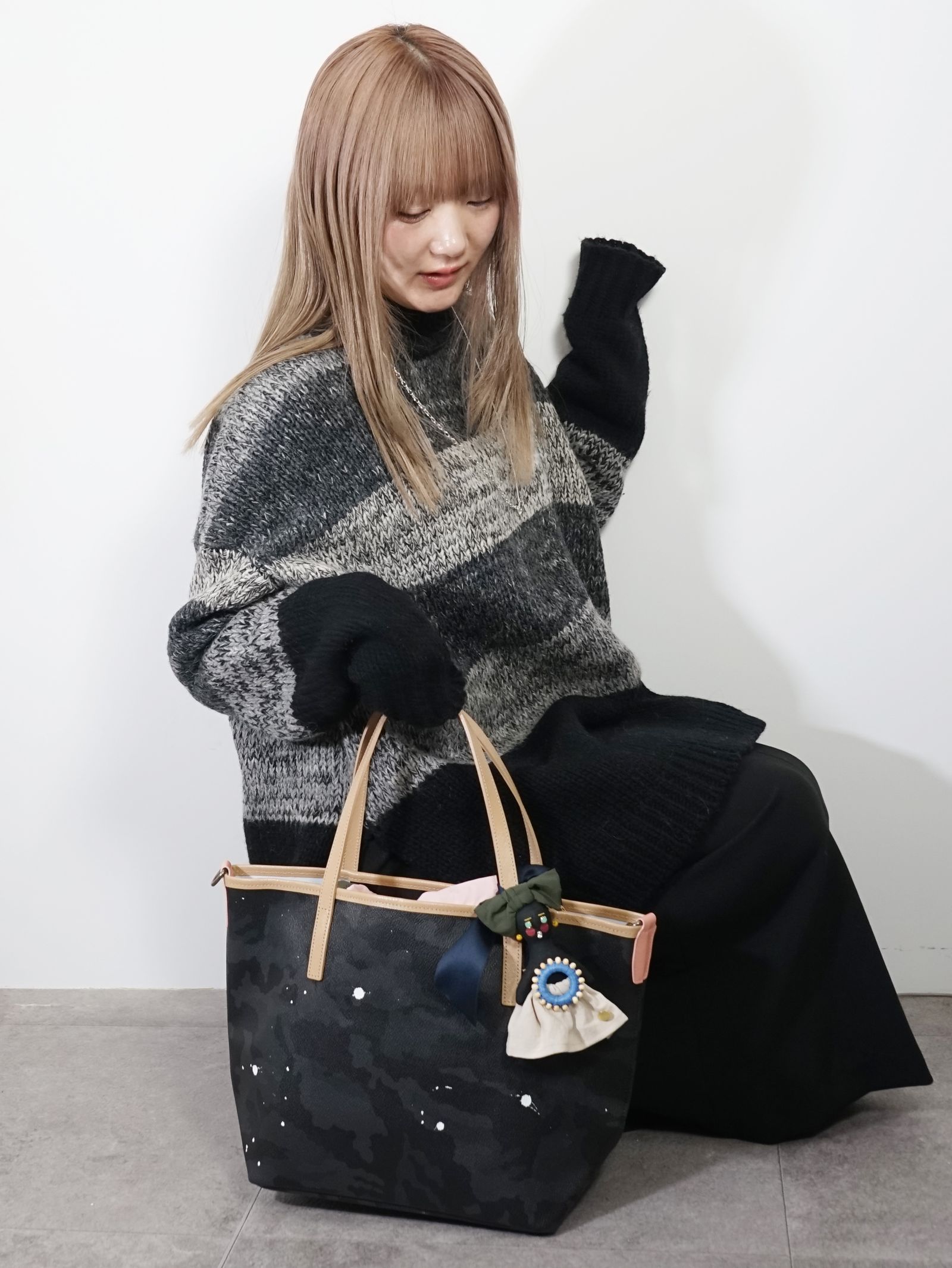 程よくクールな印象のCLANEニットコーデ