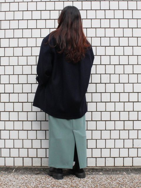 大人の余裕さを感じるETREの新作コートスタイル