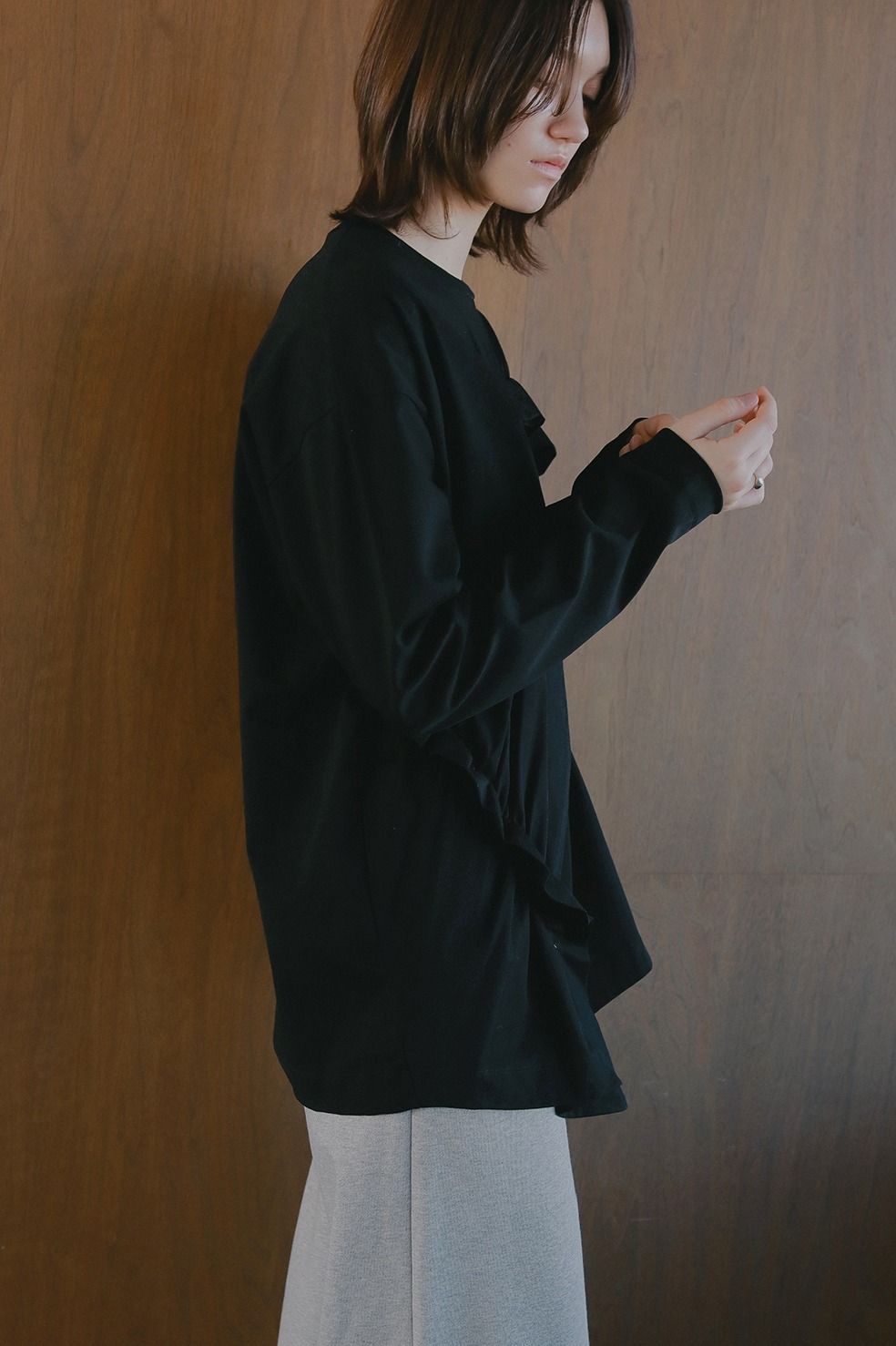 オーバーサイズフリルカットソー - FRILLED LONG T-SHIRT