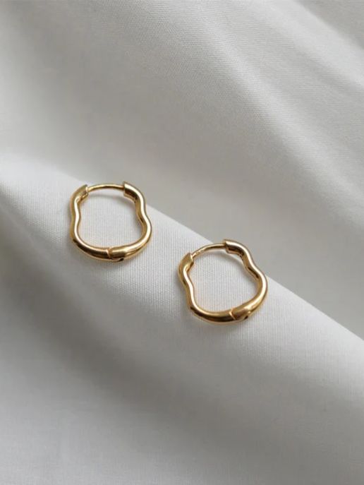 【 両耳用ピアス】 ペアーピアス GD