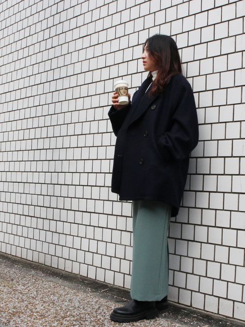 大人の余裕さを感じるETREの新作コートスタイル