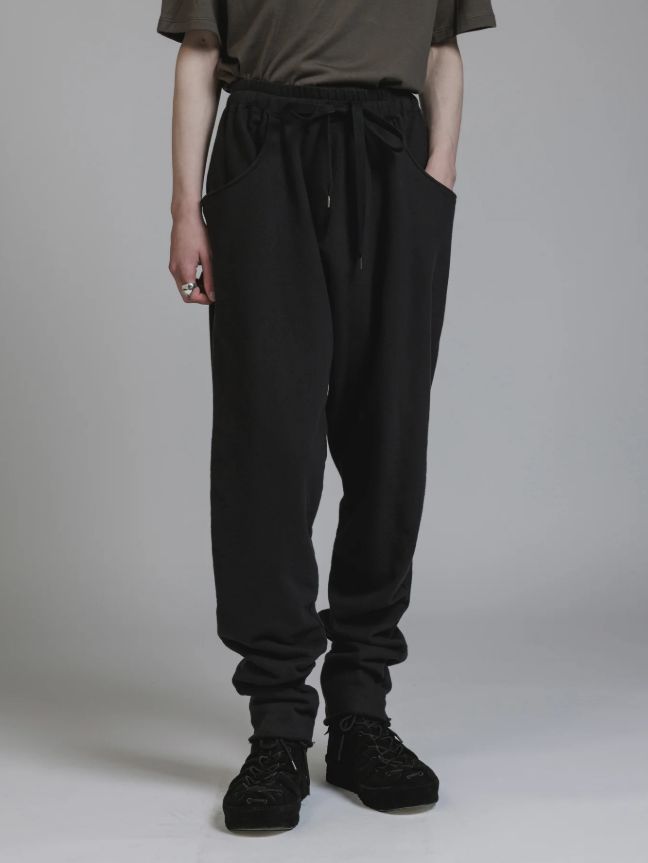 スウェット テーパードパンツ - SWEAT TAPERED PANTS (BLACK)
